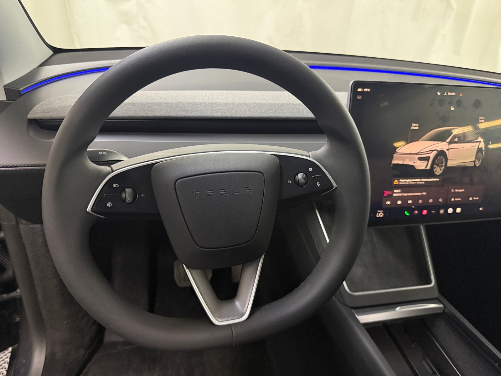 Thumbnail: 2026 Tesla Model Y - 4