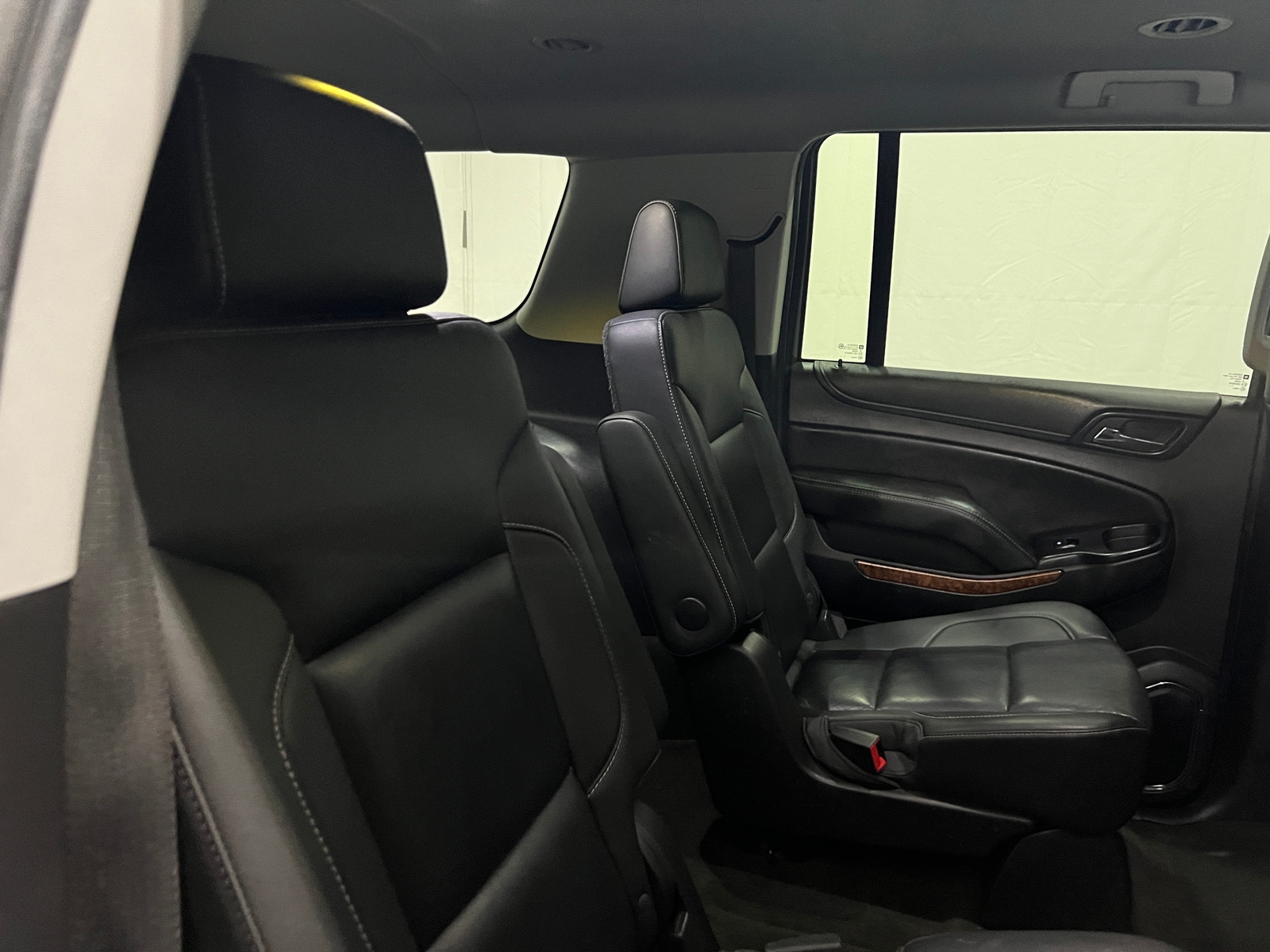 Thumbnail: 2018 Chevrolet Suburban - 5