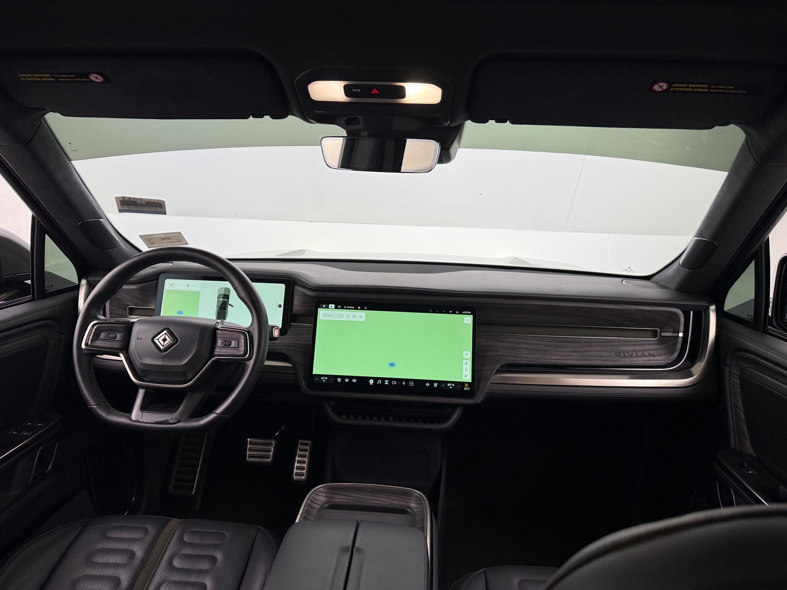 Thumbnail: 2022 Rivian R1T - 2