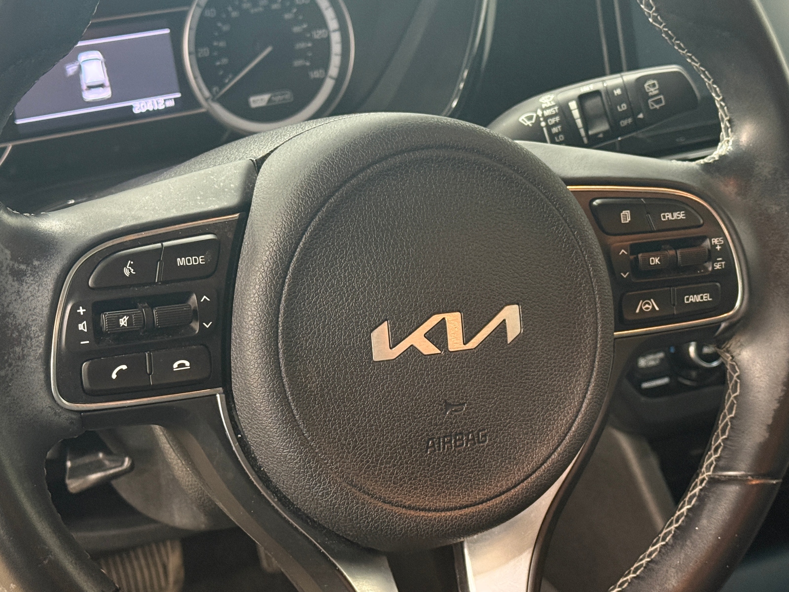 Thumbnail: 2022 Kia Niro - 5