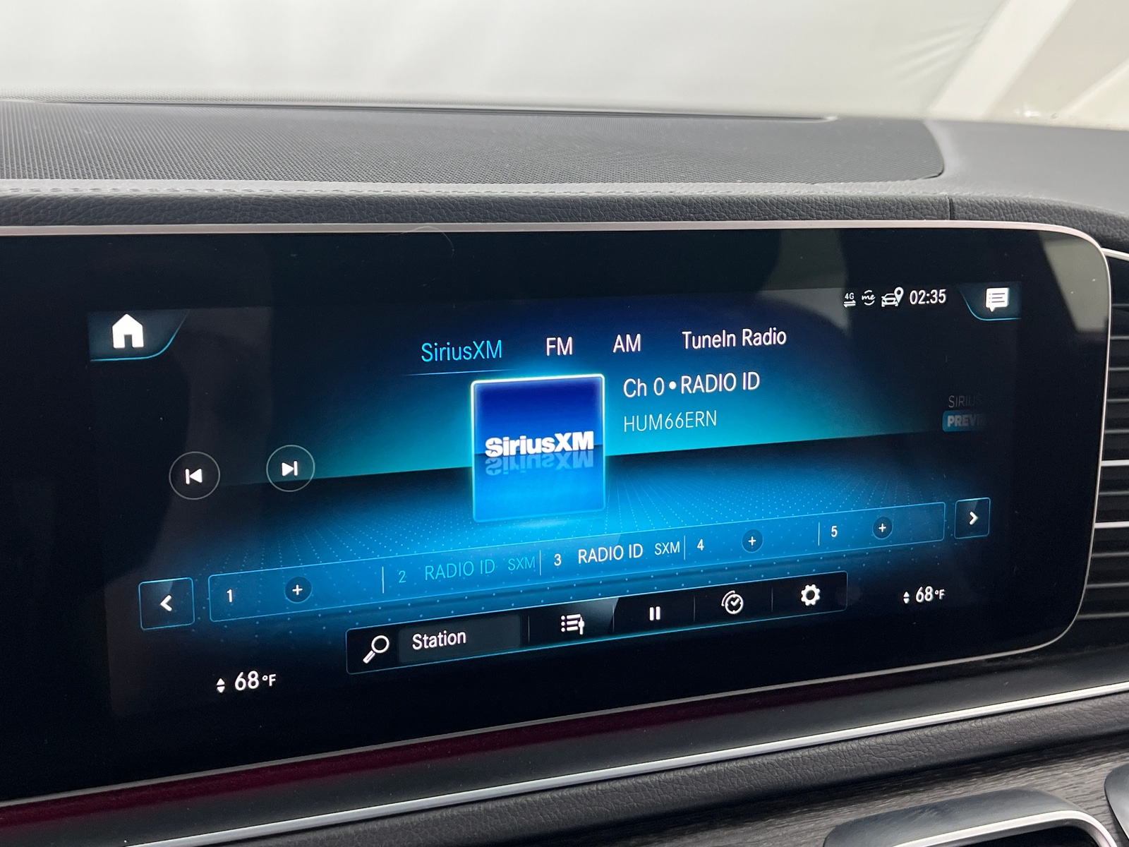 Thumbnail: 2022 Mercedes-Benz GLS - 3