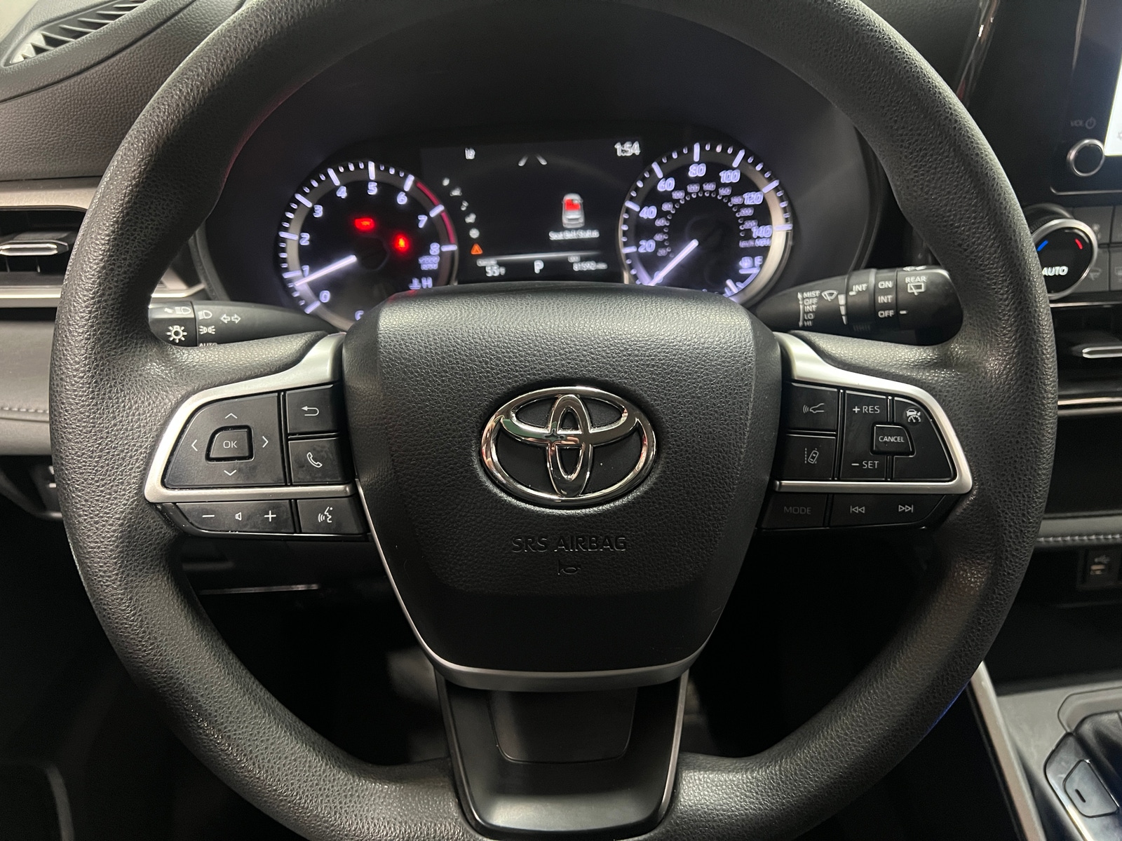 Thumbnail: 2023 Toyota Highlander - 5