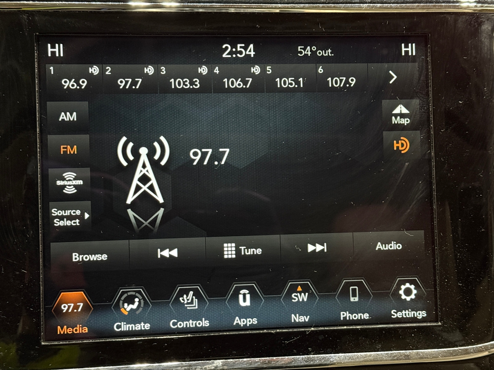 Thumbnail: 2019 Jeep Grand Cherokee - 3