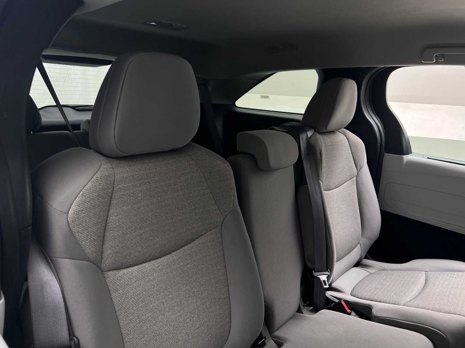 Thumbnail: 2025 Toyota Sienna - 6