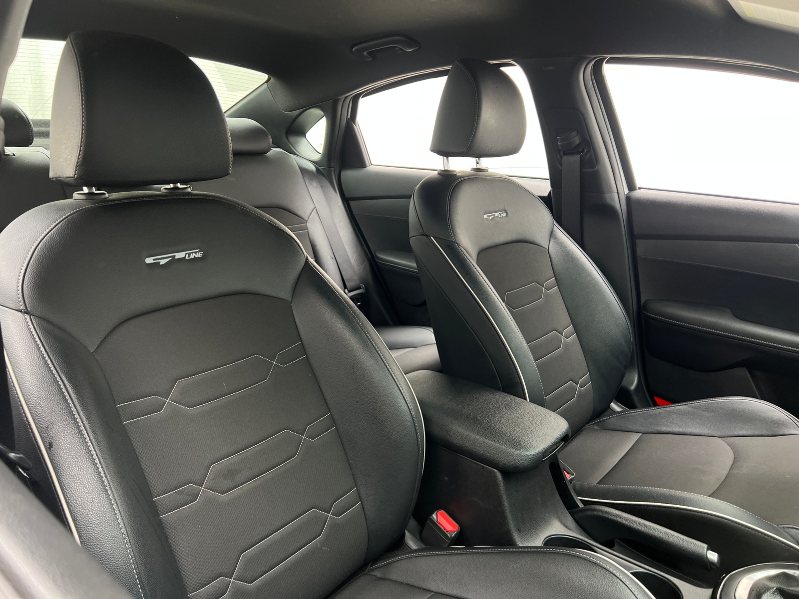 Thumbnail: 2021 Kia Forte - 2