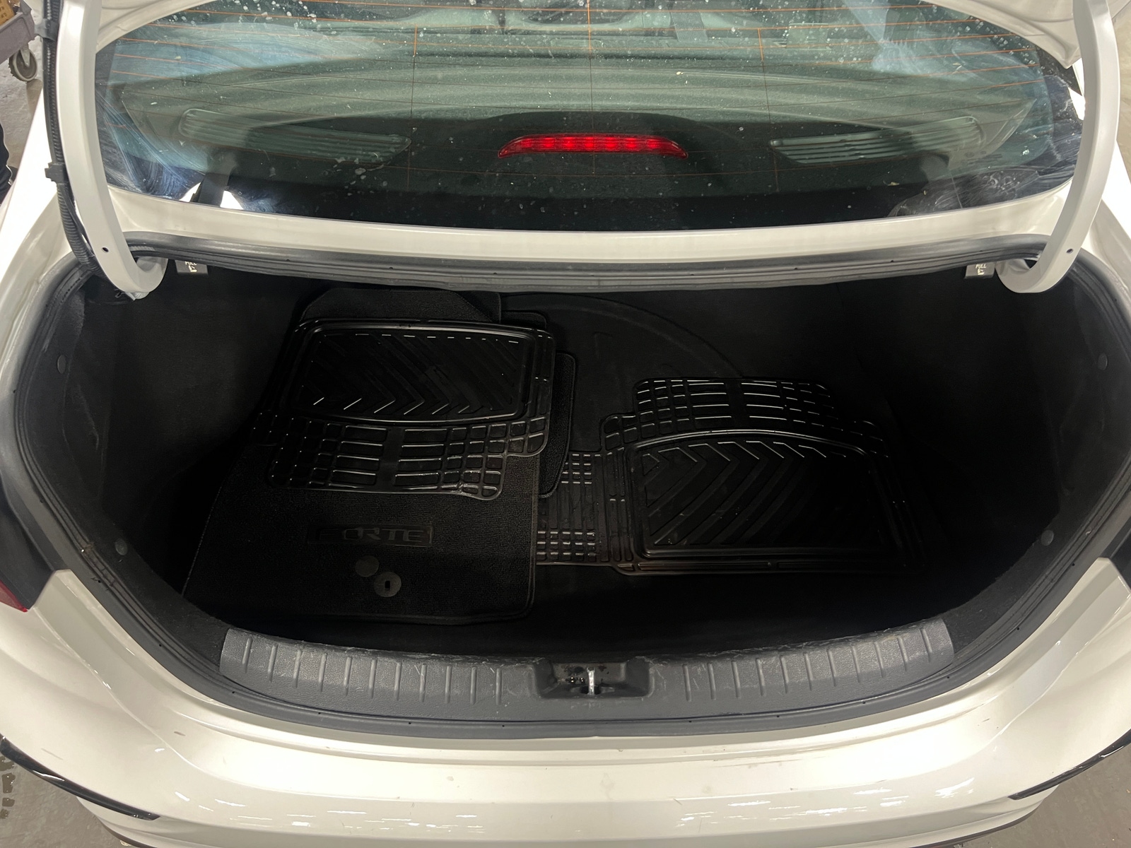 Thumbnail: 2021 Kia Forte - 7