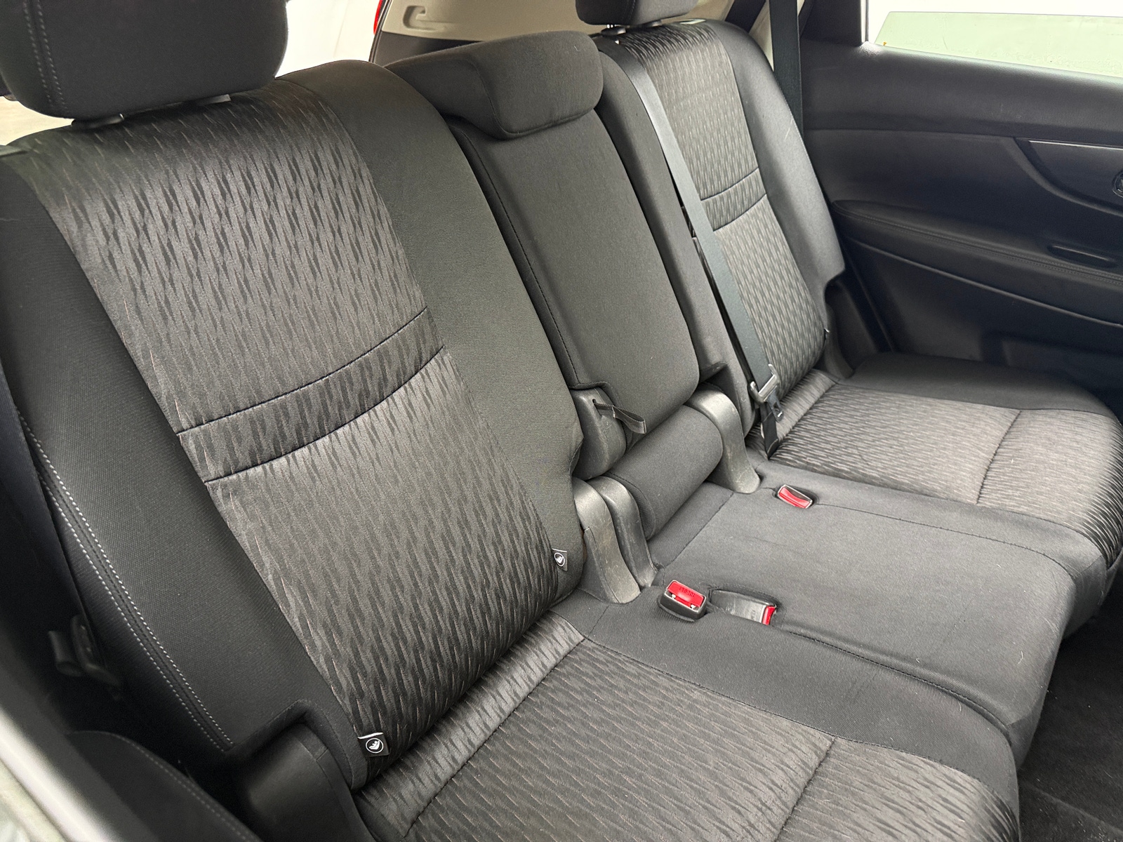 Thumbnail: 2017 Nissan Rogue - 6