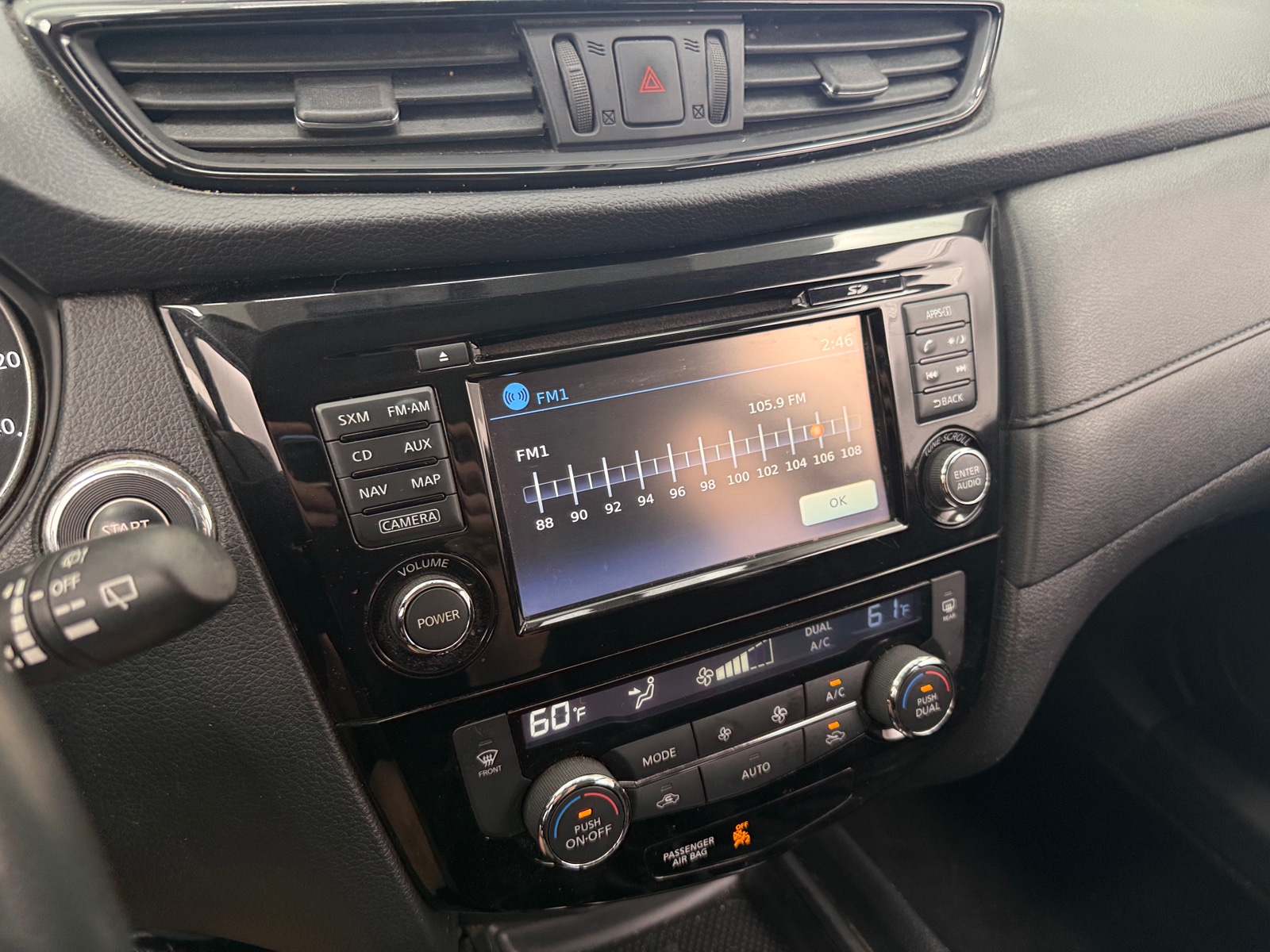 Thumbnail: 2017 Nissan Rogue - 4