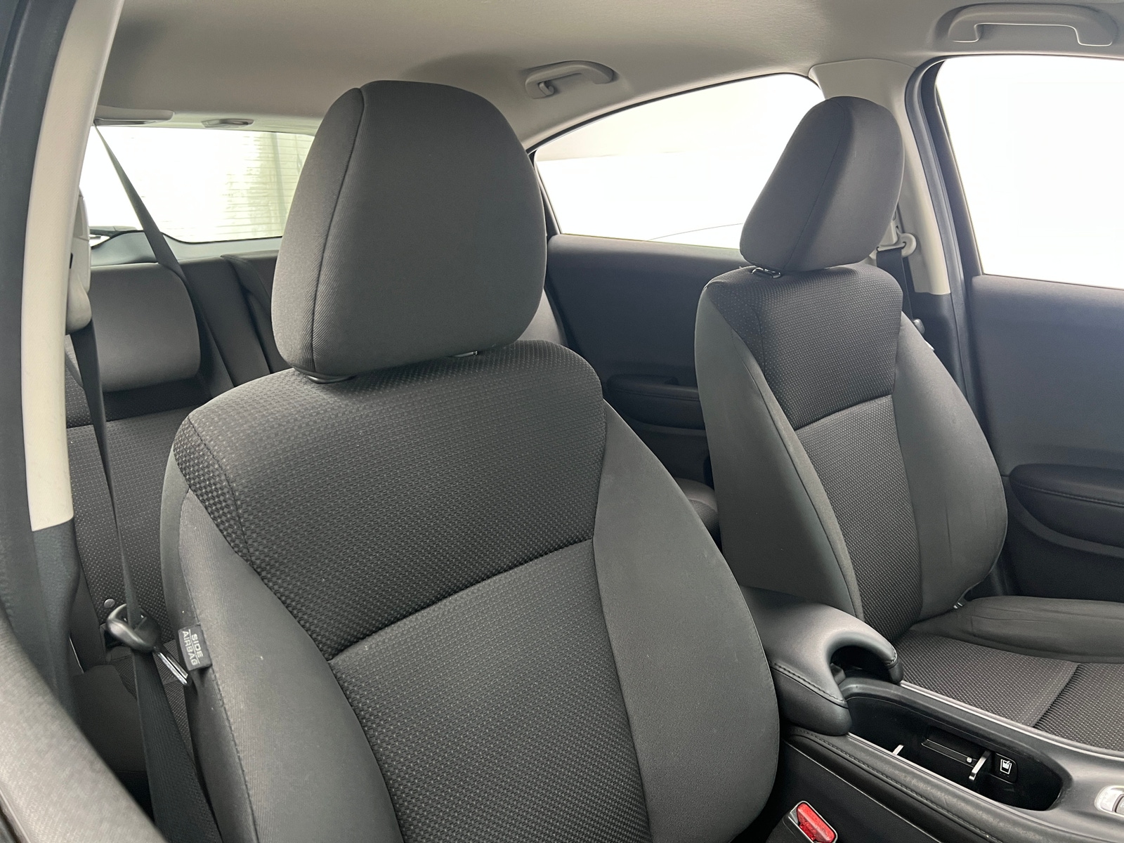 Thumbnail: 2022 Honda HR-V - 2