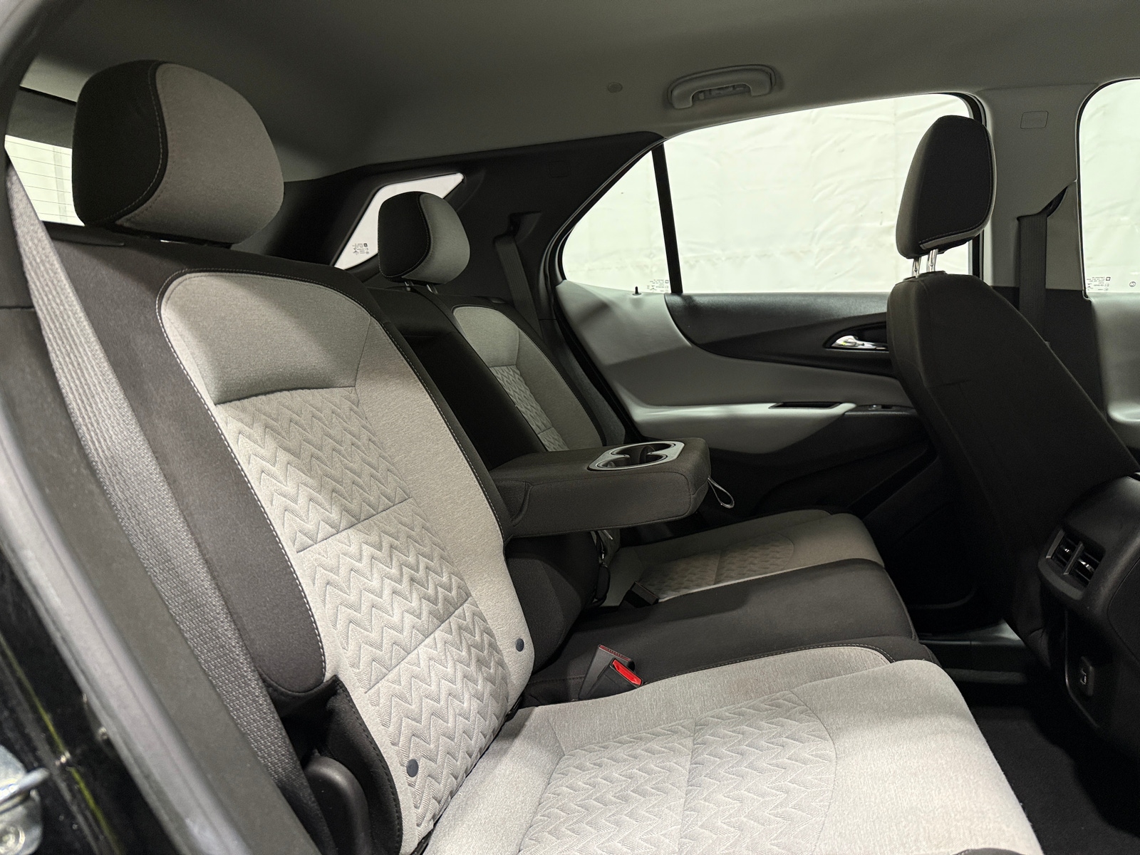 Thumbnail: 2022 Chevrolet Equinox - 6