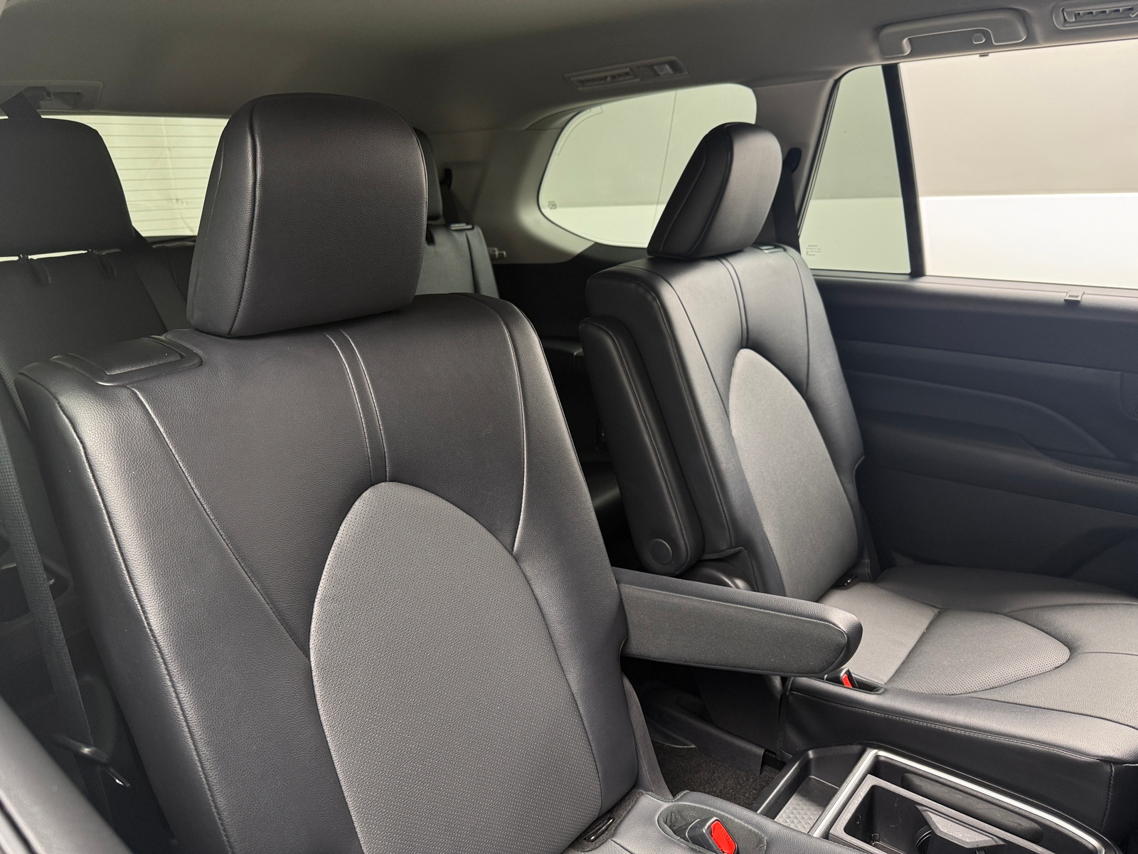 Thumbnail: 2025 Toyota Grand Highlander - 6