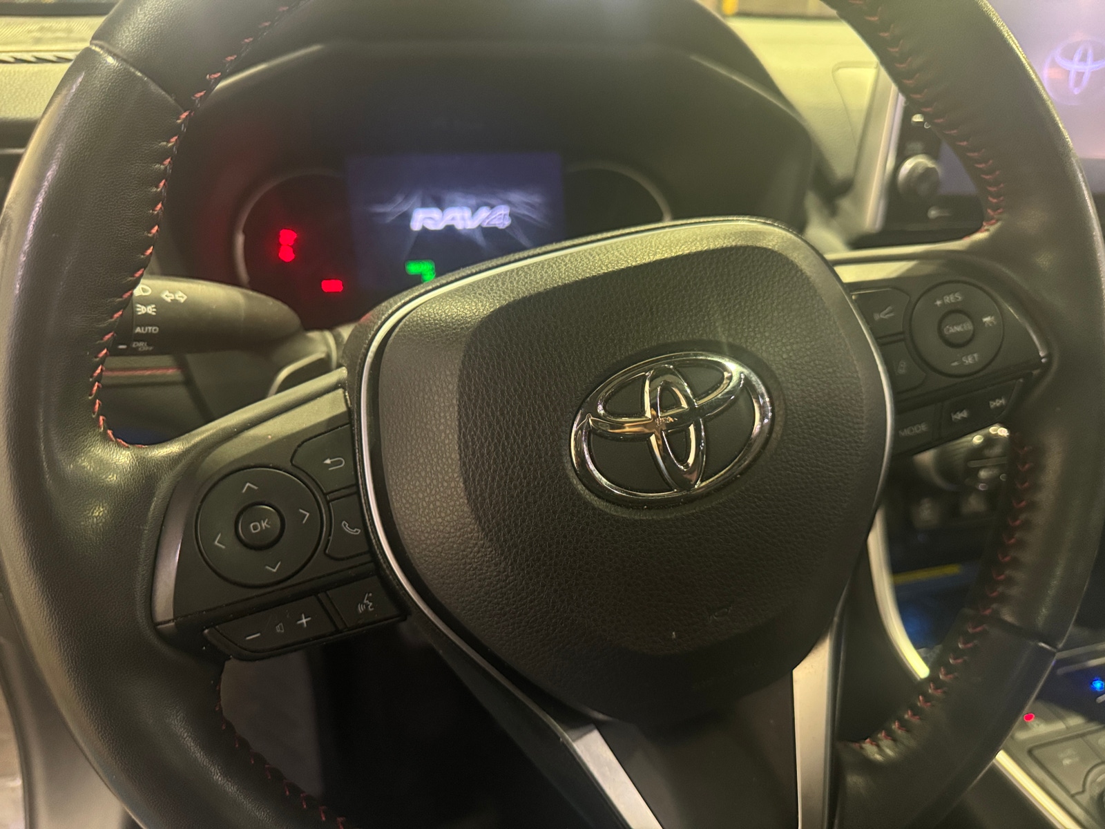Thumbnail: 2021 Toyota RAV4 - 5