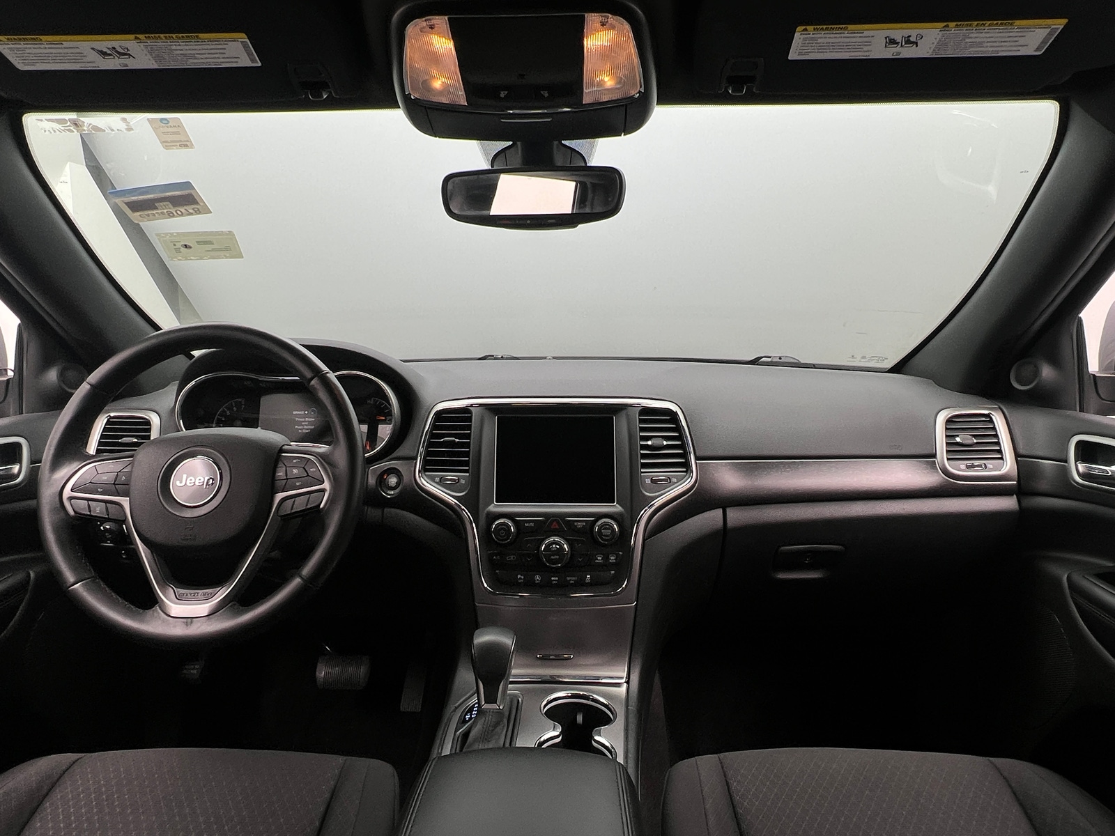 Thumbnail: 2018 Jeep Grand Cherokee - 3