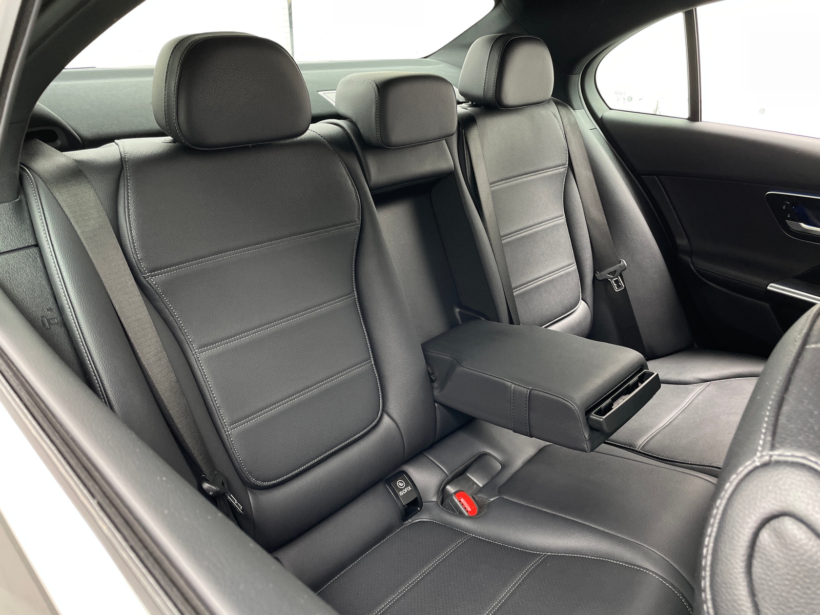 Thumbnail: 2025 Mercedes-Benz C-Class - 5