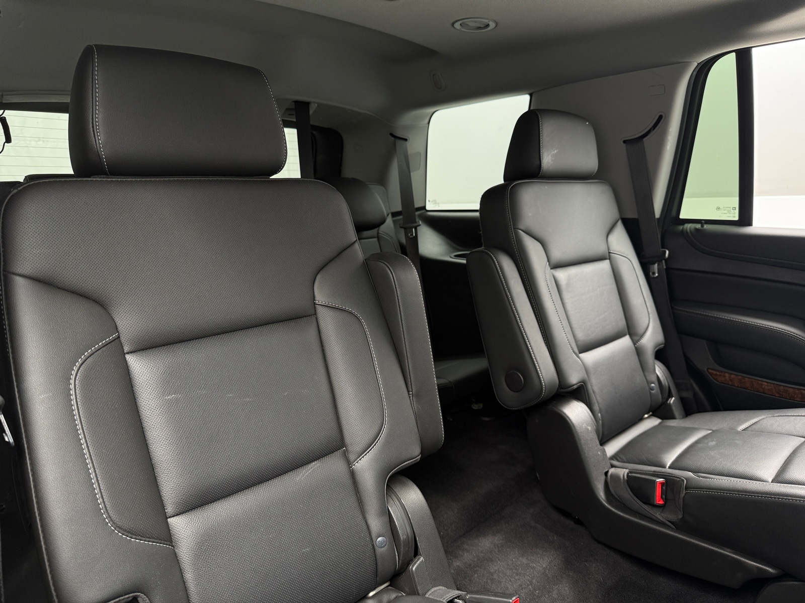 Thumbnail: 2019 Chevrolet Tahoe - 5