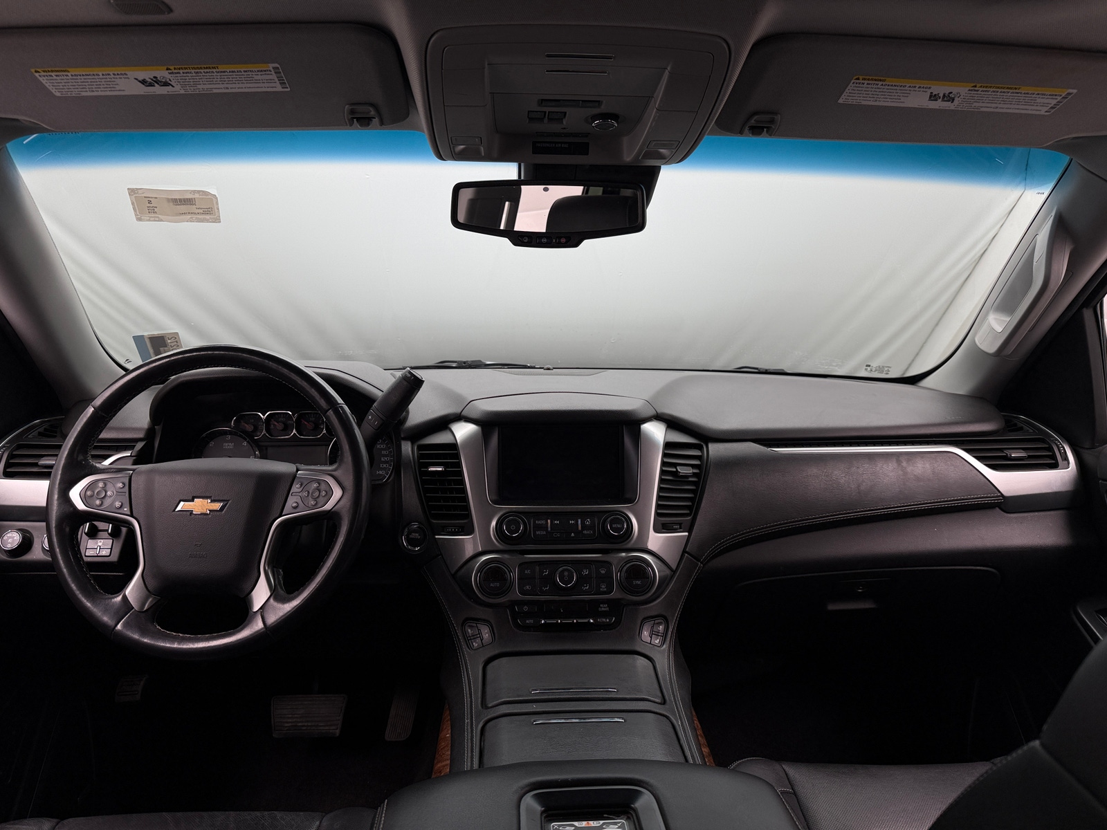 Thumbnail: 2019 Chevrolet Tahoe - 2