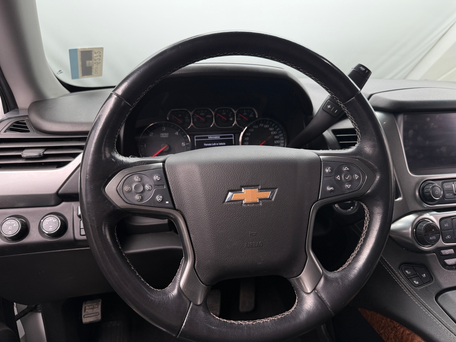 Thumbnail: 2019 Chevrolet Tahoe - 4