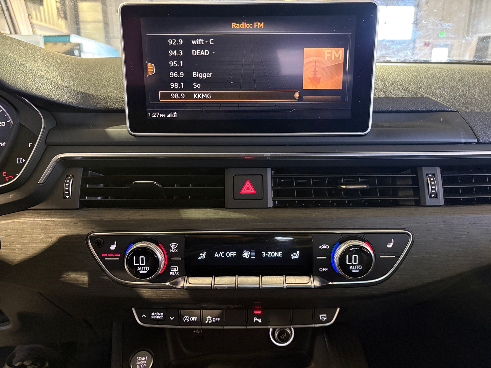 Thumbnail: 2019 Audi A4 - 3