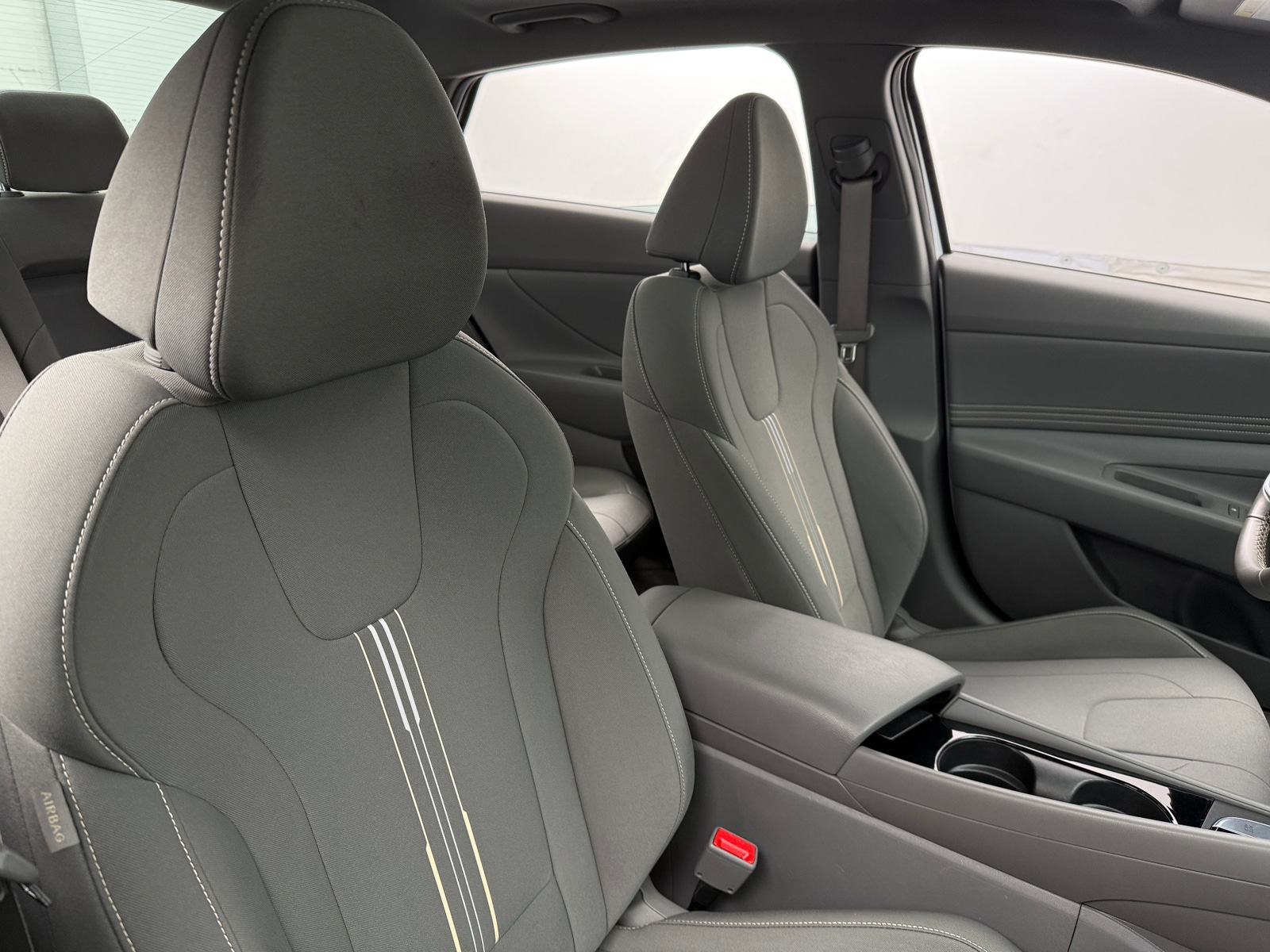 Thumbnail: 2025 Hyundai Elantra - 2