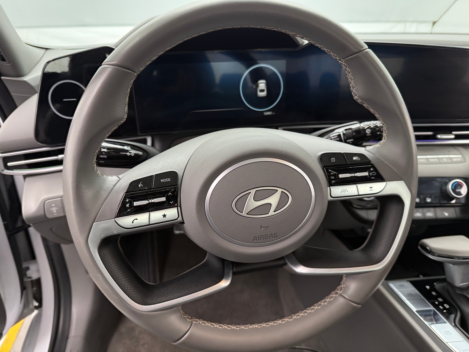 Thumbnail: 2025 Hyundai Elantra - 5