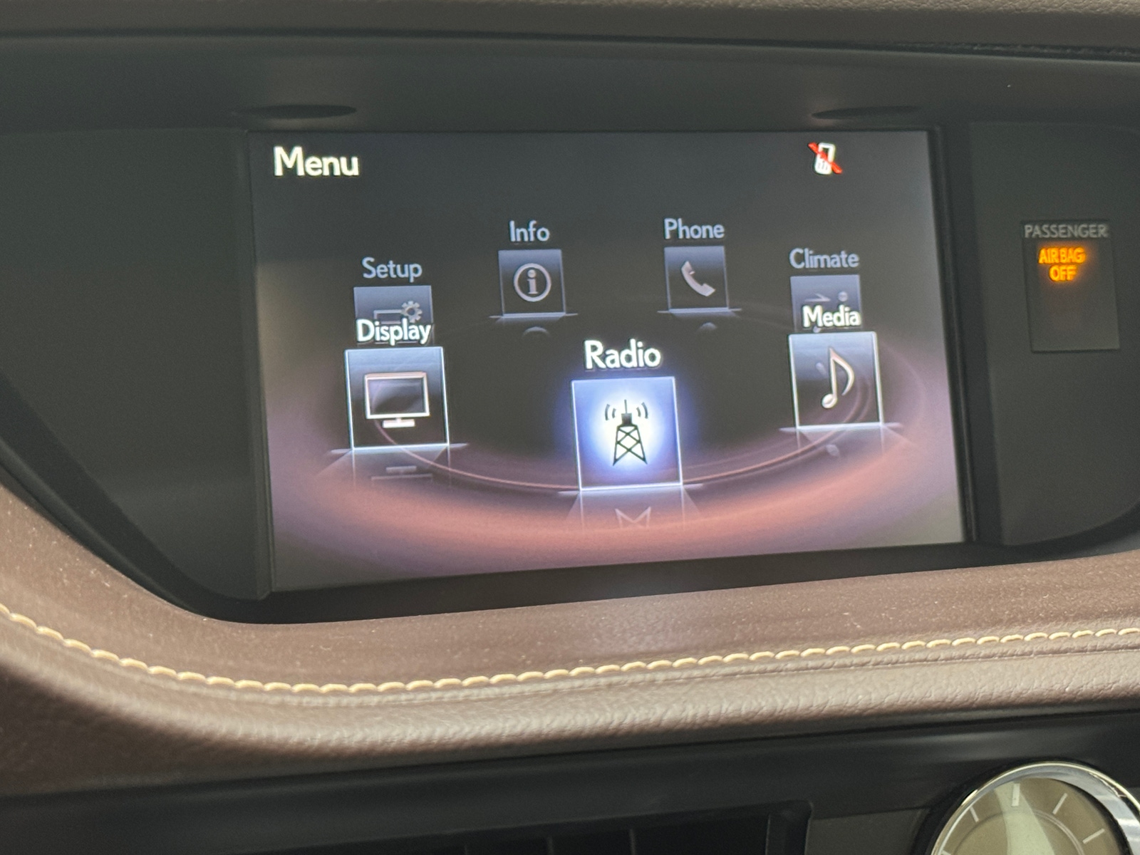 Thumbnail: 2016 Lexus ES - 3