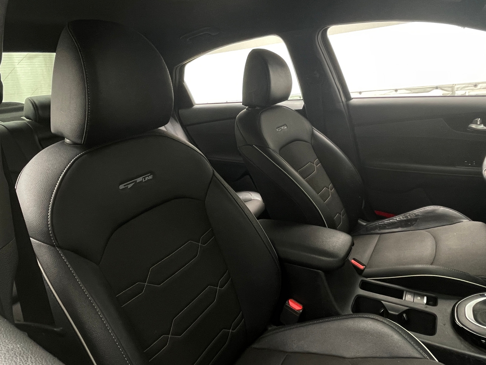 Thumbnail: 2024 Kia Forte - 2