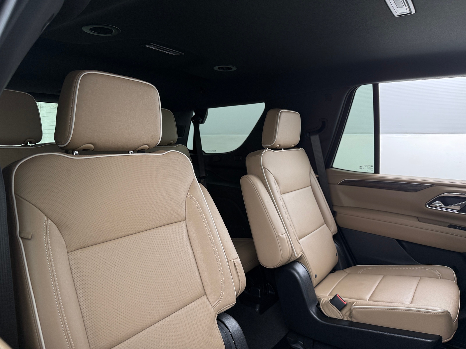 Thumbnail: 2024 Chevrolet Tahoe - 5