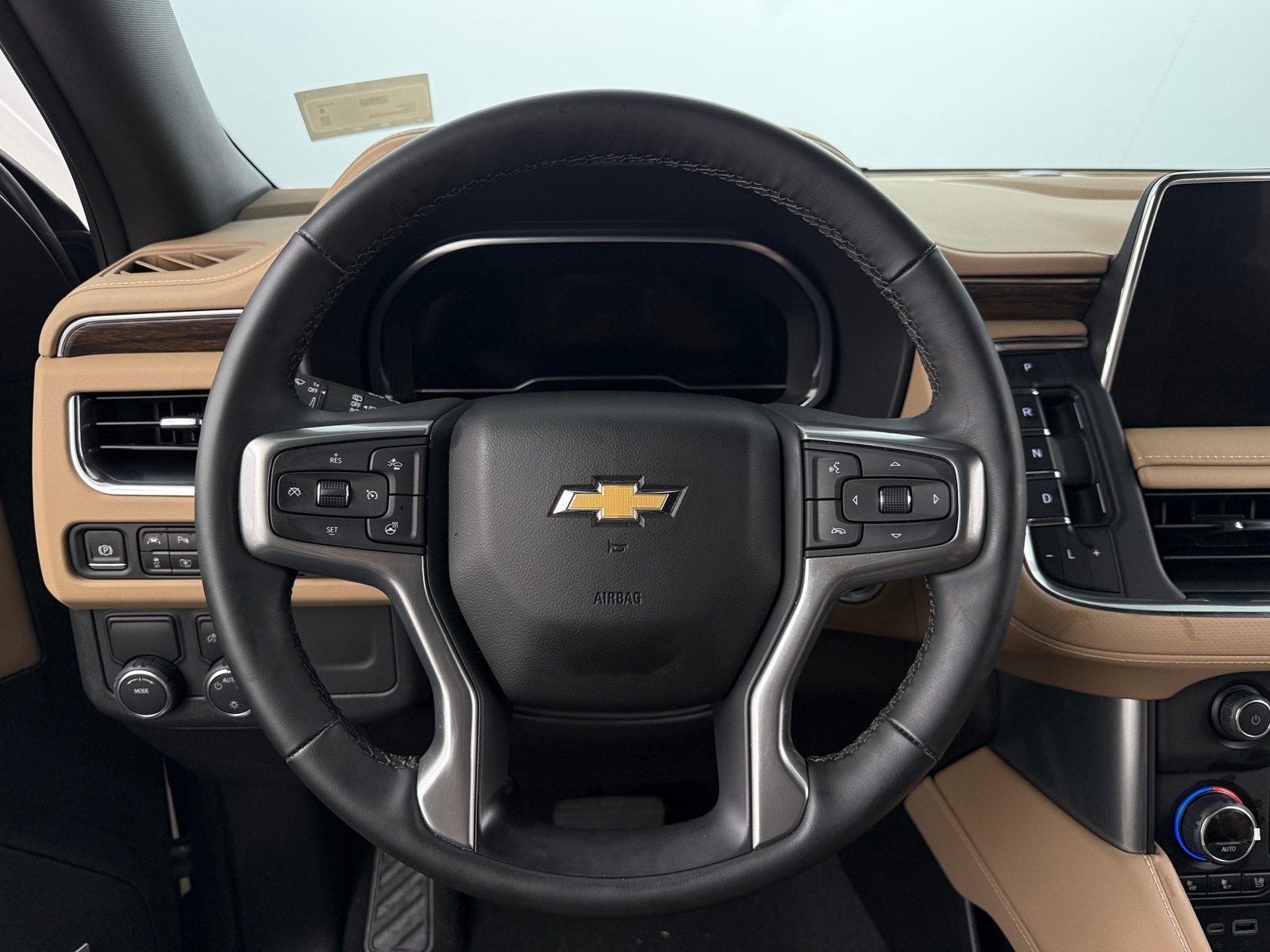 Thumbnail: 2024 Chevrolet Tahoe - 4