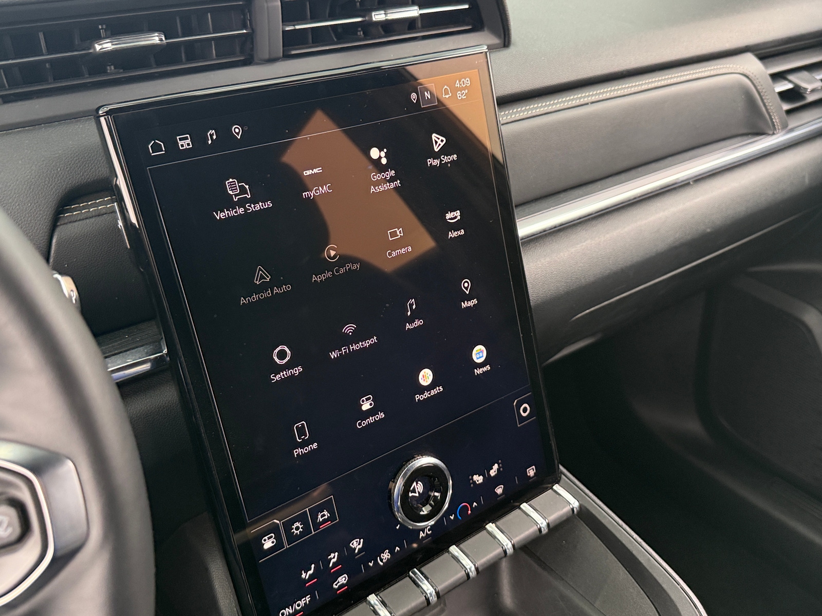 Thumbnail: 2025 GMC Terrain - 4