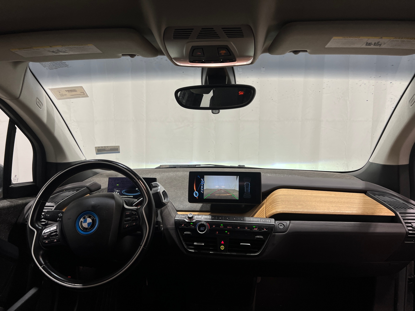 Thumbnail: 2016 BMW i3 - 2