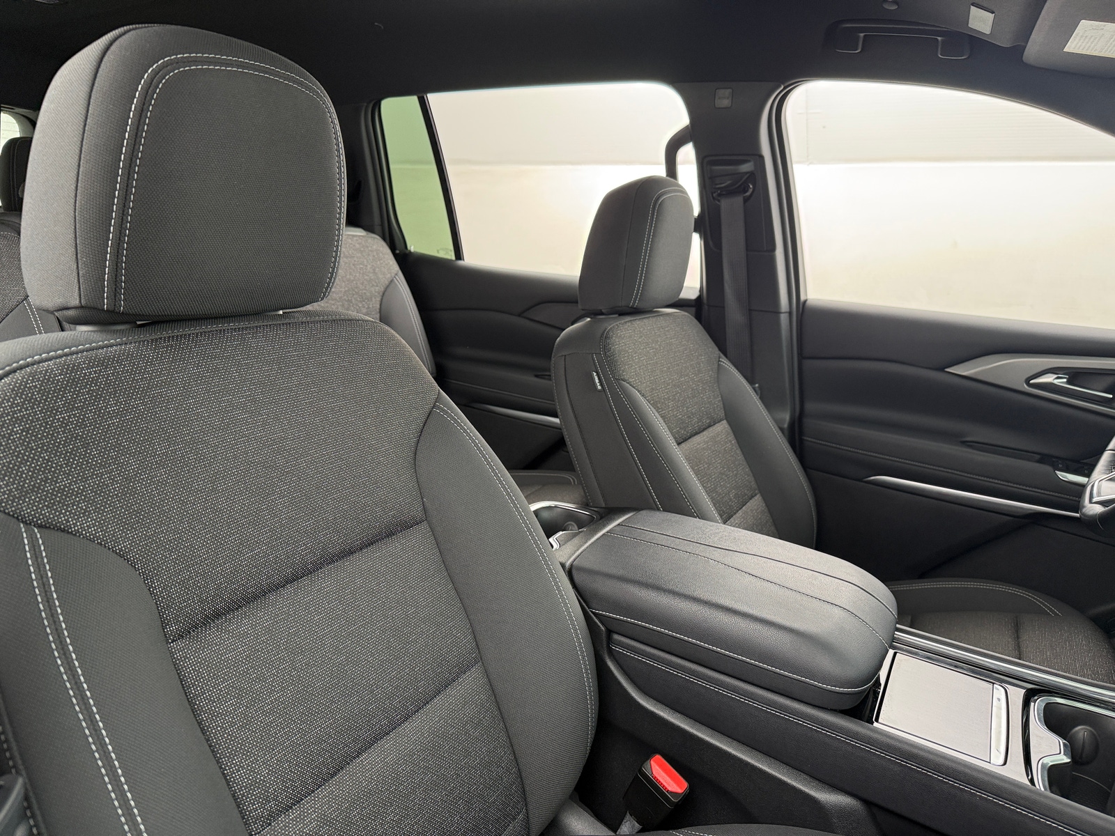 Thumbnail: 2024 Chevrolet Traverse - 2