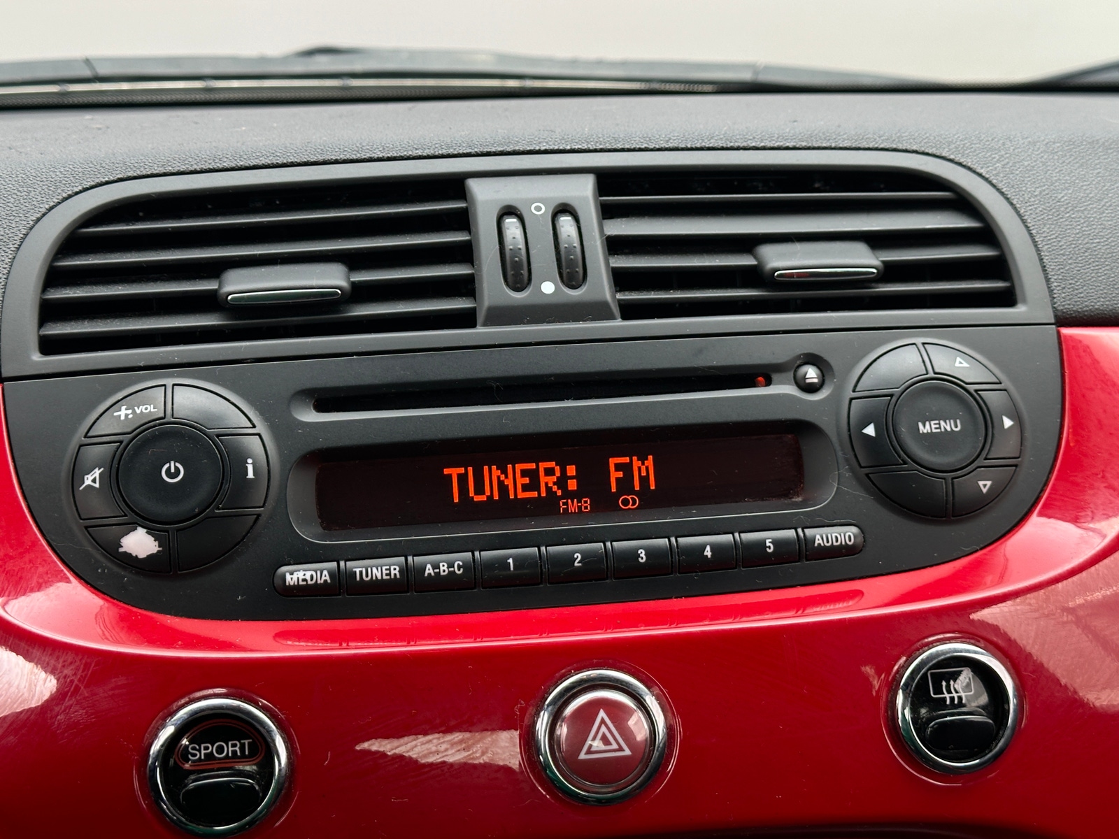 Thumbnail: 2015 Fiat 500 - 4