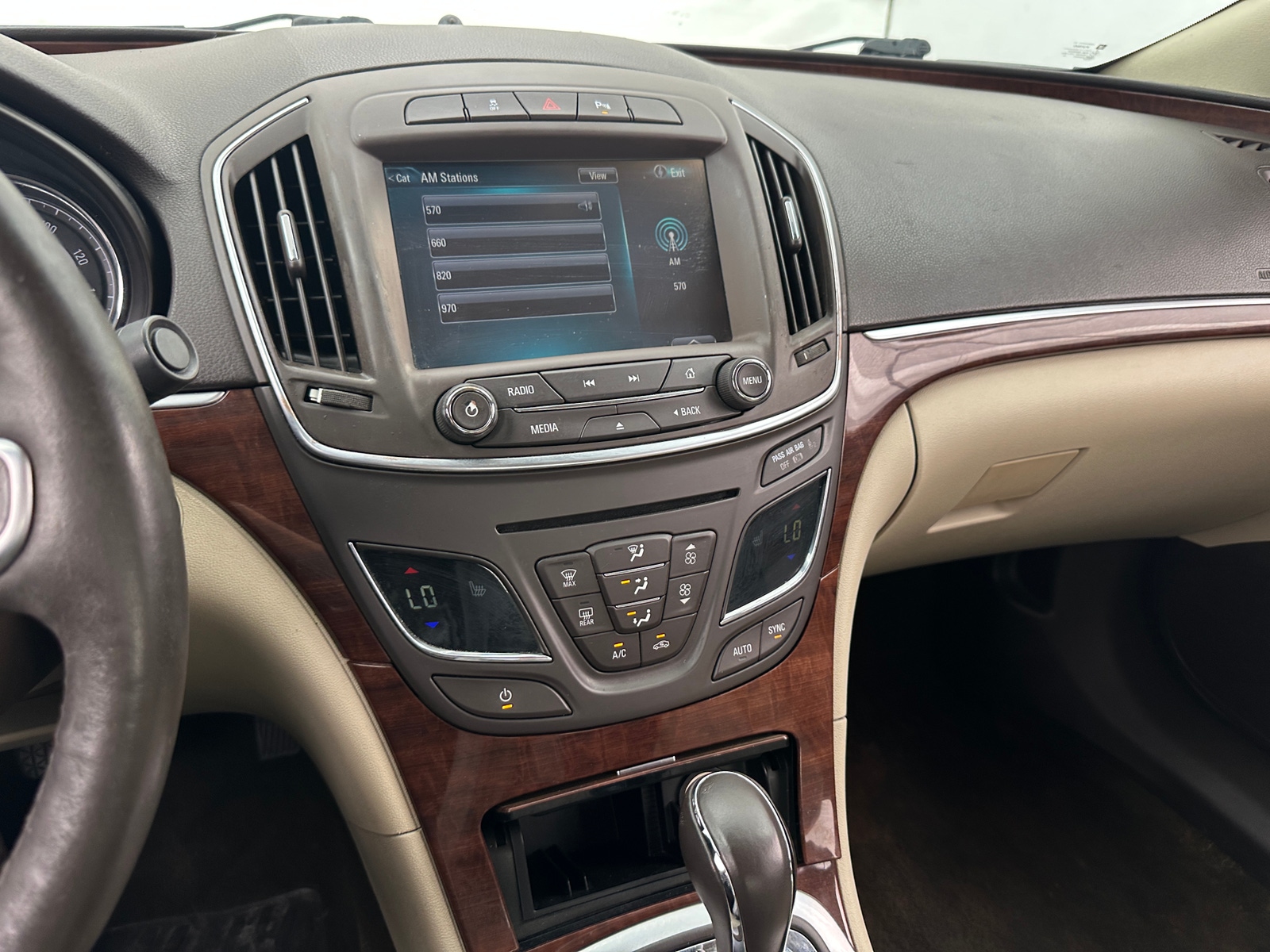 Thumbnail: 2015 Buick Regal - 3