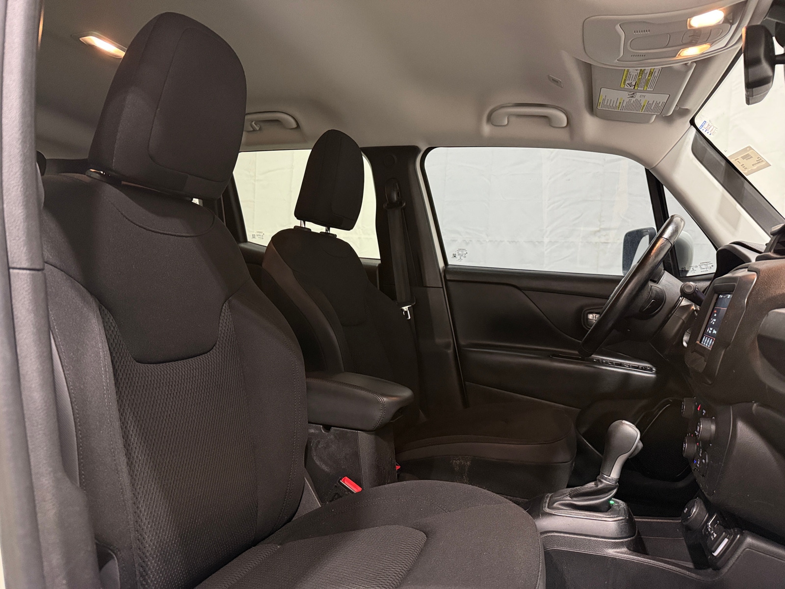 Thumbnail: 2018 Jeep Renegade - 2