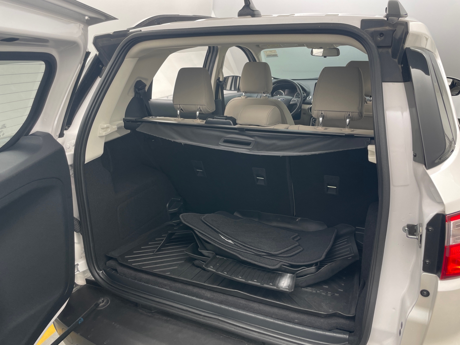 Thumbnail: 2018 Ford EcoSport - 7