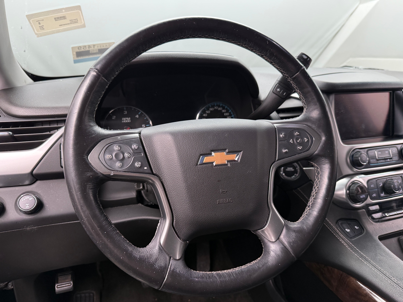 Thumbnail: 2017 Chevrolet Suburban - 4