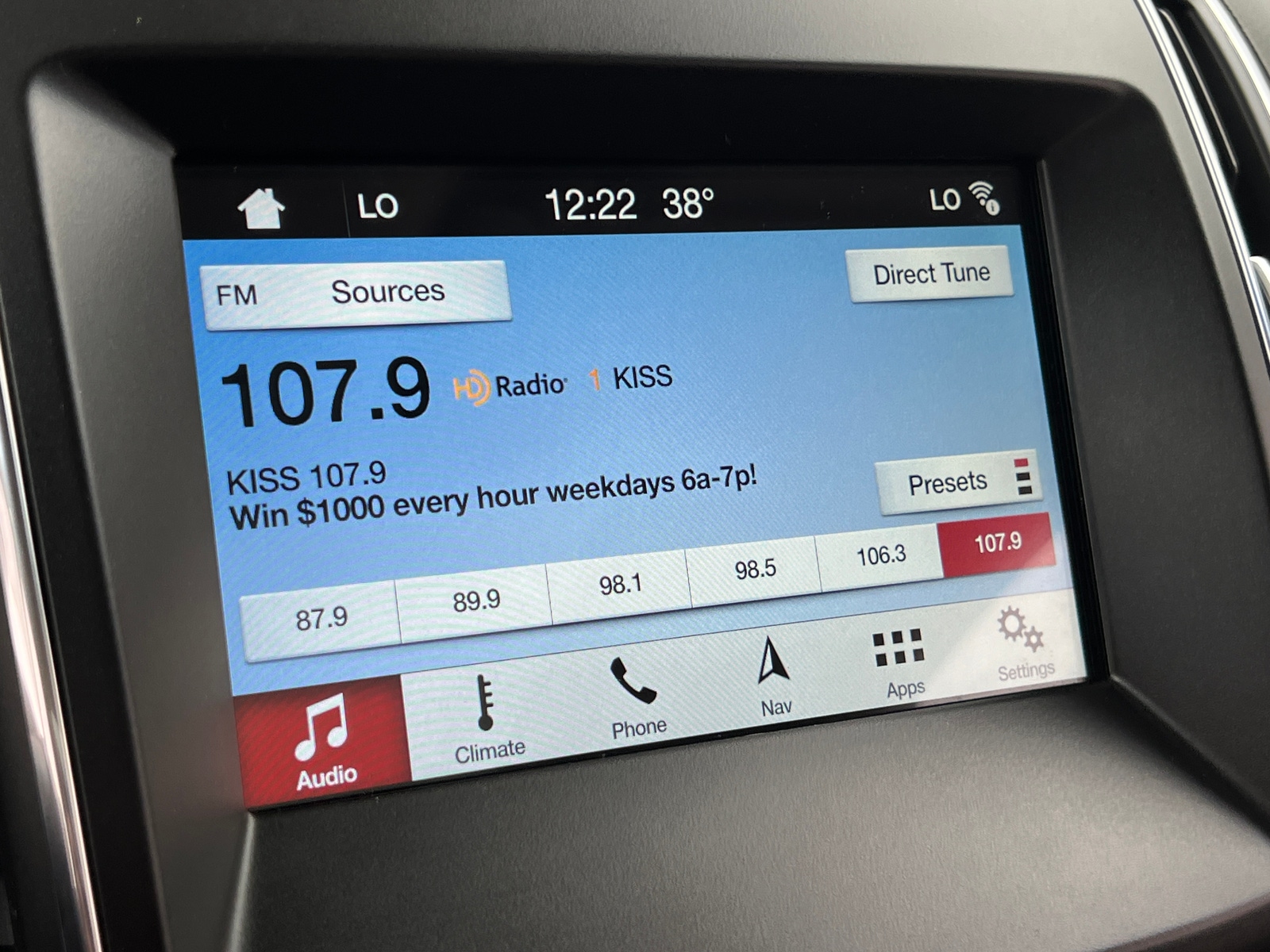 Thumbnail: 2018 Ford Edge - 3