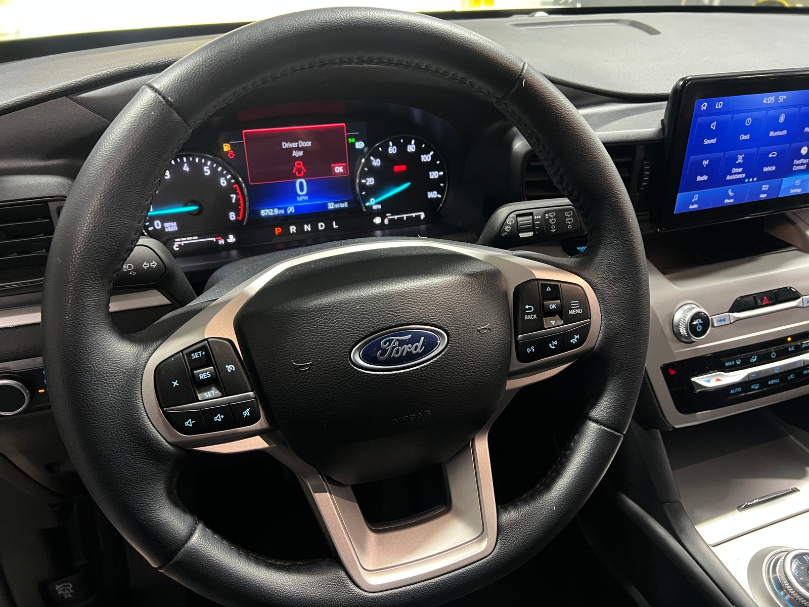 Thumbnail: 2023 Ford Explorer - 5