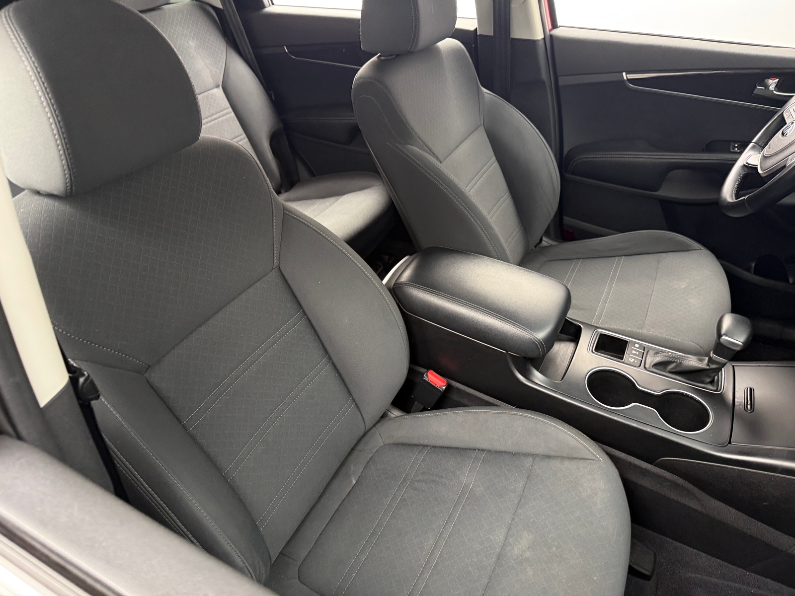 Thumbnail: 2020 Kia Sorento - 2