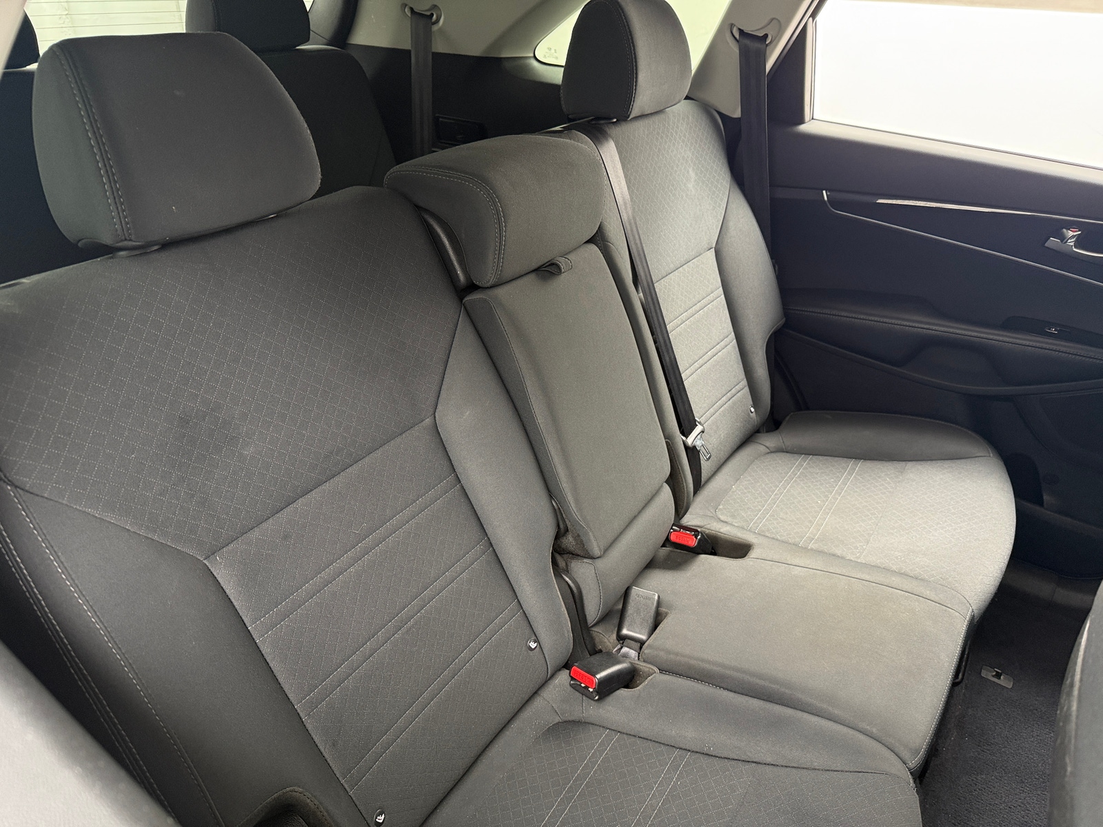 Thumbnail: 2020 Kia Sorento - 6