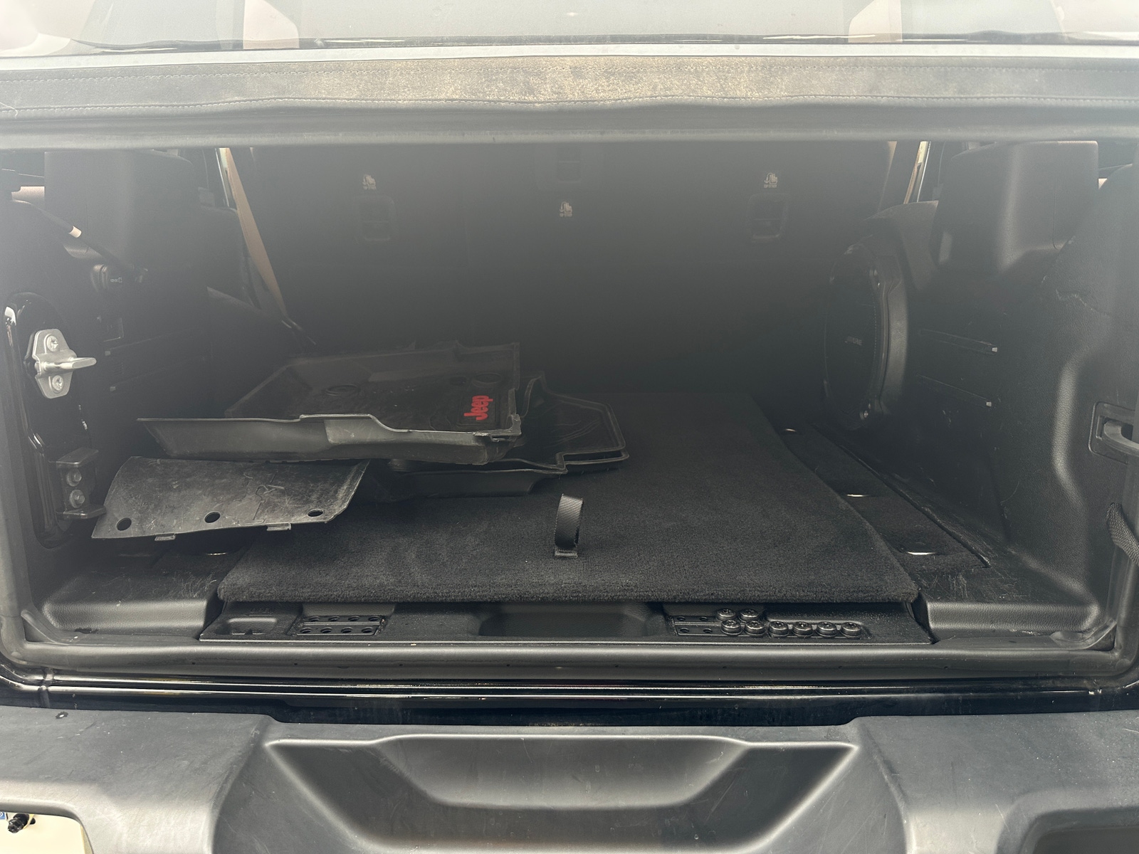 Thumbnail: 2018 Jeep Wrangler - 7