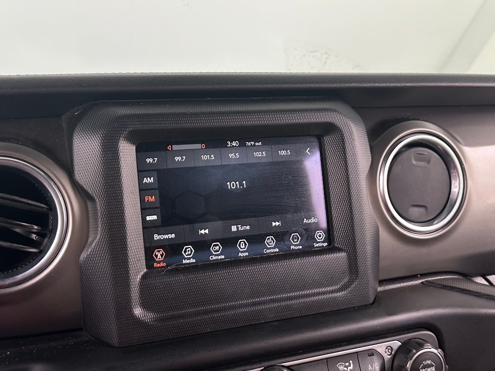 Thumbnail: 2018 Jeep Wrangler - 4