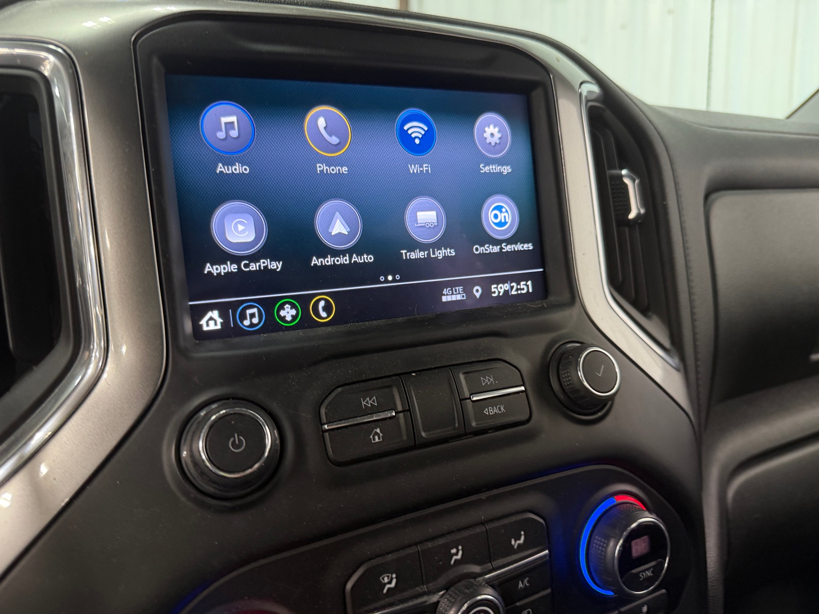 Thumbnail: 2020 Chevrolet Silverado 1500 - 4