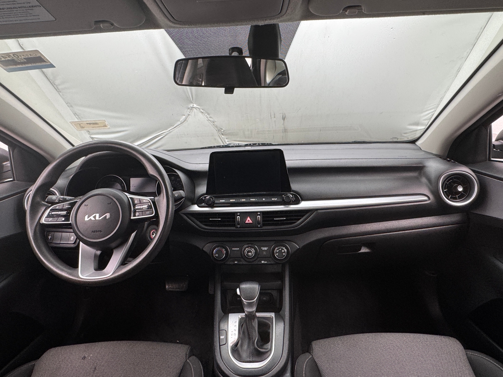 Thumbnail: 2024 Kia Forte - 3