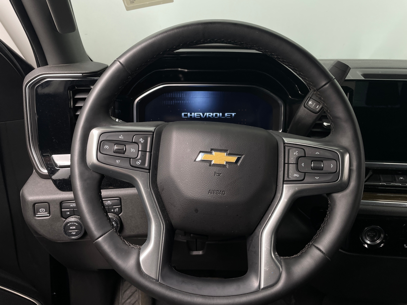 Thumbnail: 2023 Chevrolet Silverado 1500 - 5