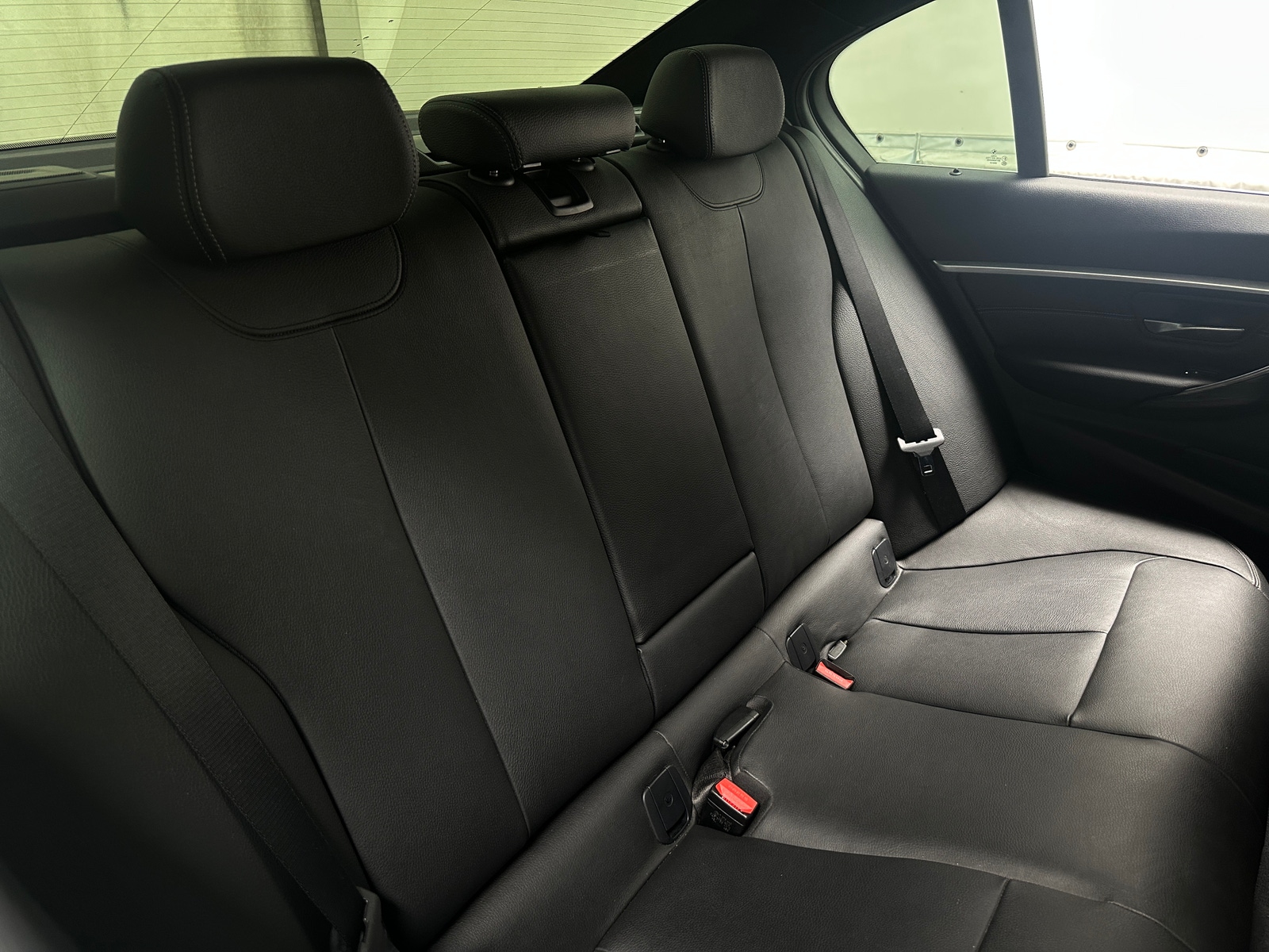 Thumbnail: 2017 BMW 3 Series - 5