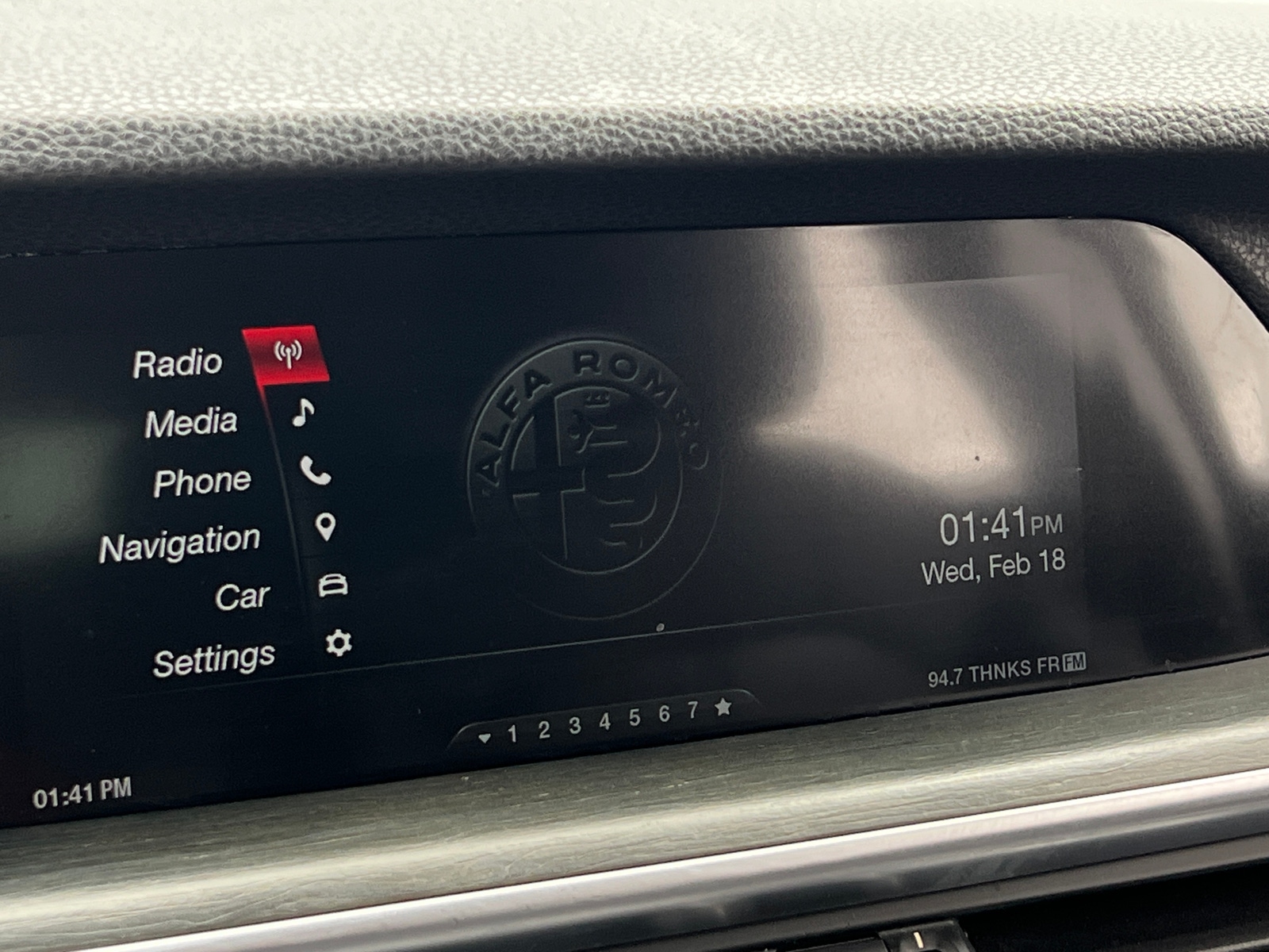 Thumbnail: 2018 Alfa Romeo Stelvio - 3