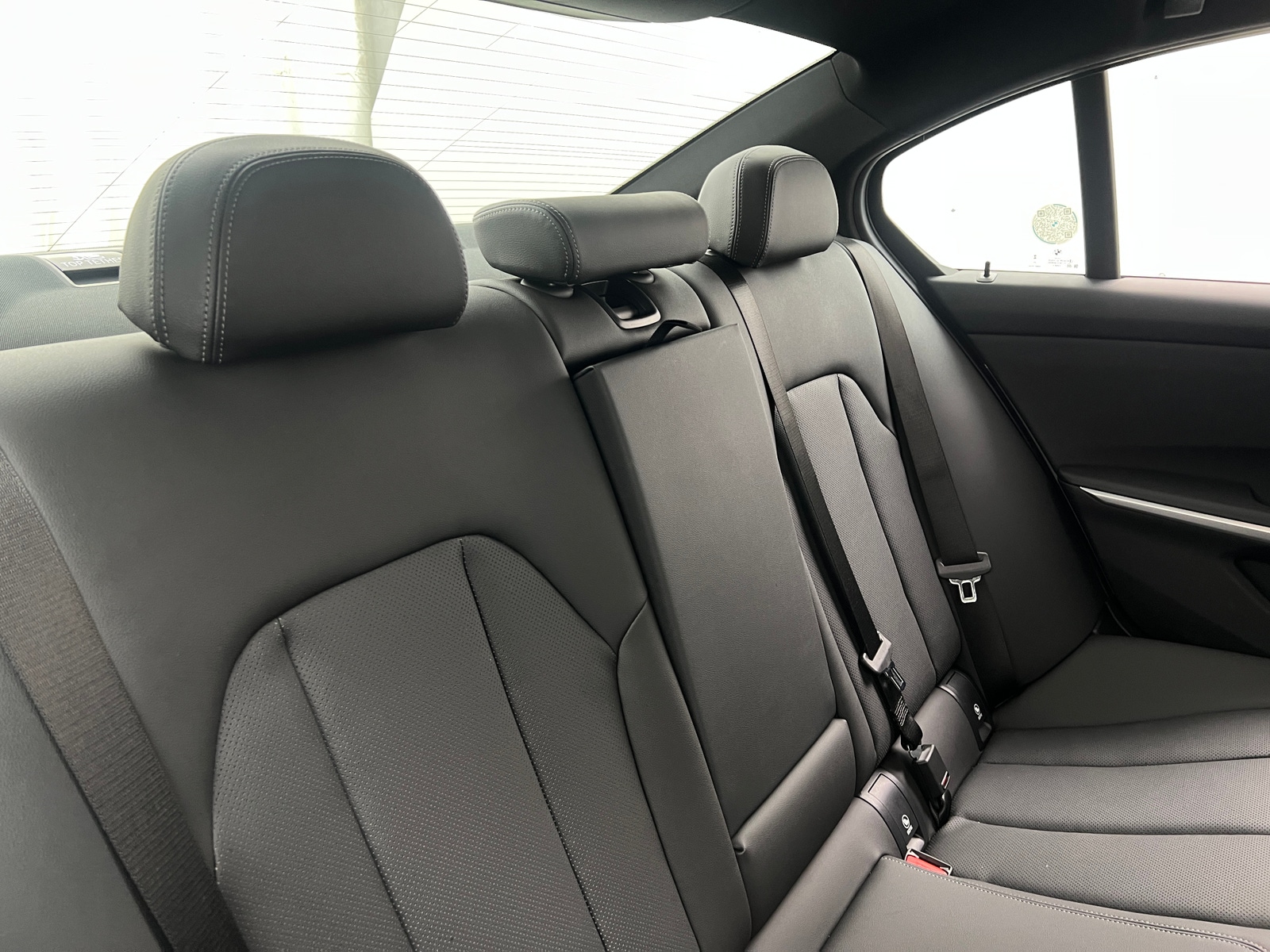 Thumbnail: 2025 BMW 3 Series - 5