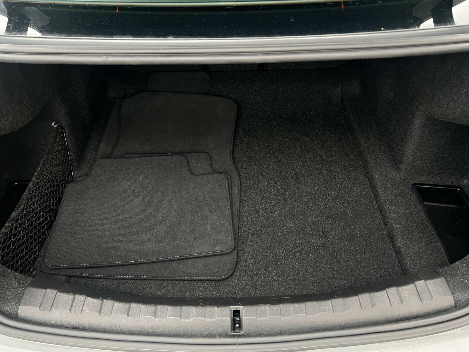 Thumbnail: 2025 BMW 3 Series - 6