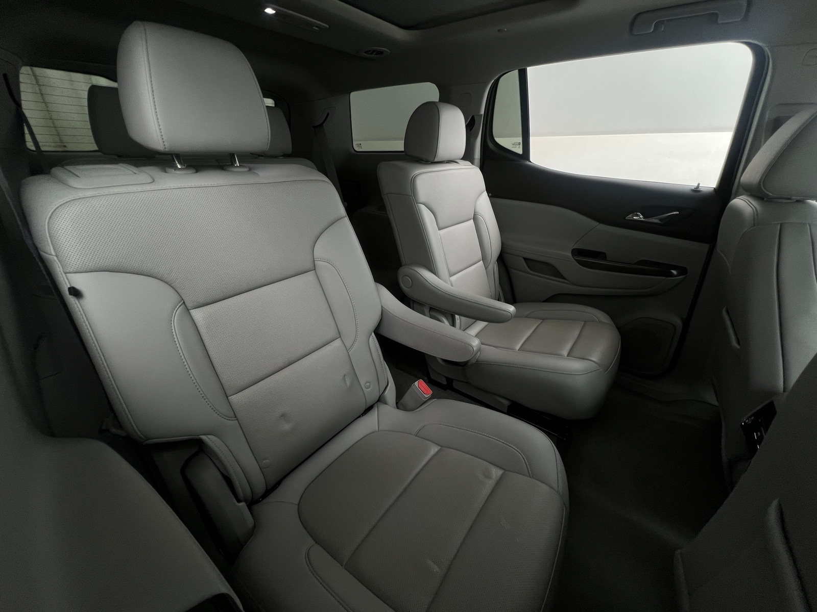 Thumbnail: 2022 GMC Acadia - 5